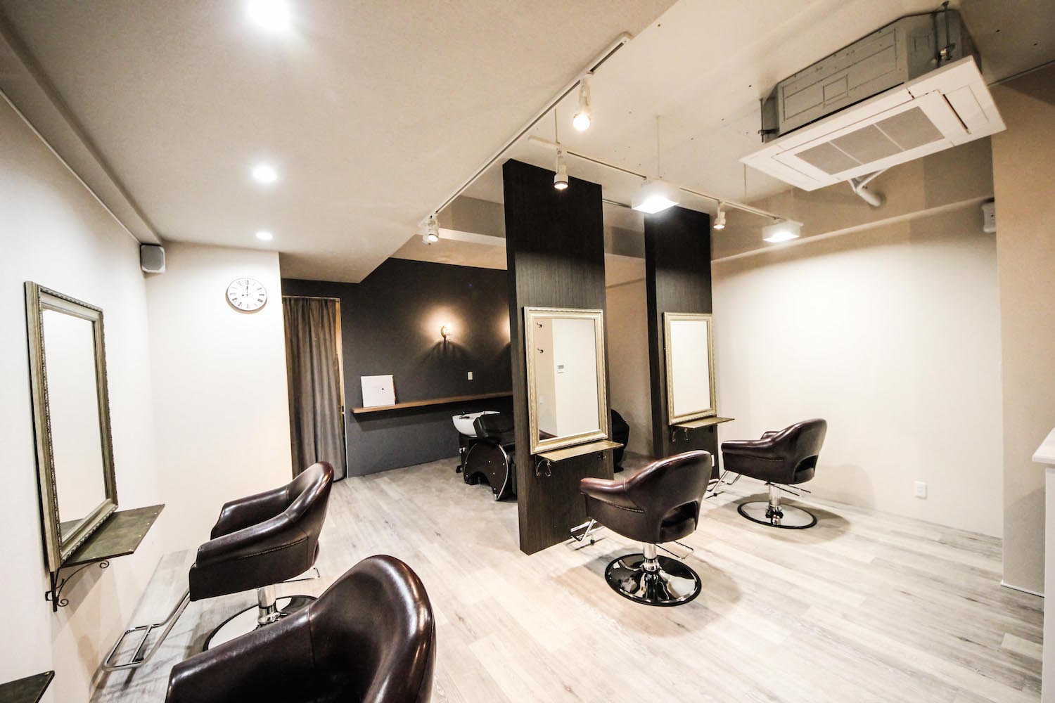 兵庫県西宮市 美容院