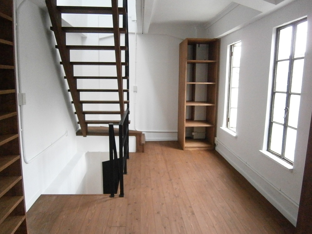 京都府 ハンドメイドシューズ工房とショールーム