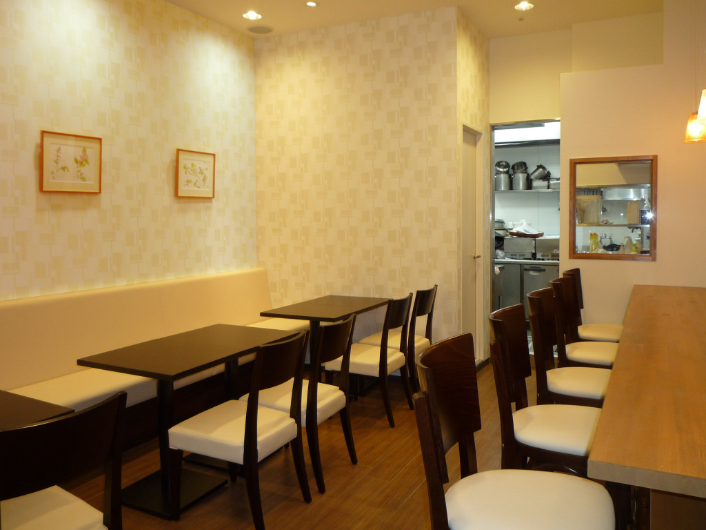 兵庫県芦屋市 カレー専門店