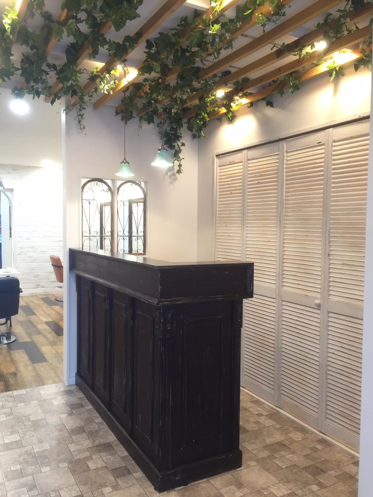 沖縄県那覇市内 美容院