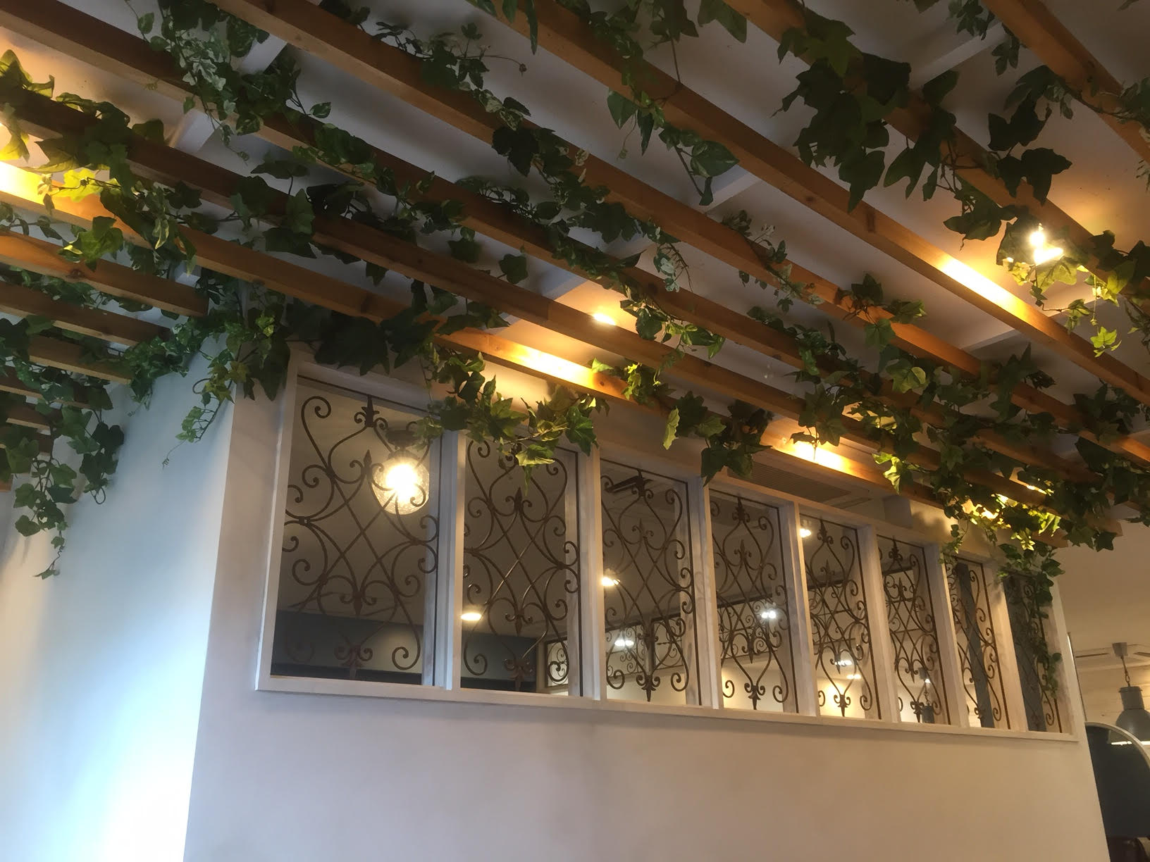 沖縄県那覇市内 美容院