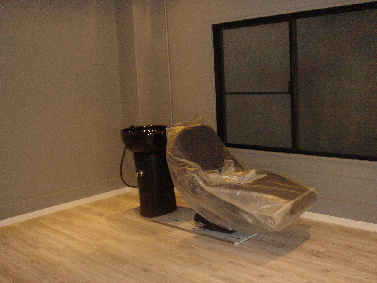 美容室内装工事事例／東京都