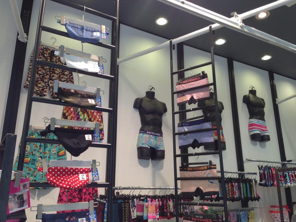 大阪府大阪市 アパレルショップ