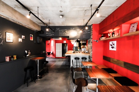 兵庫県神戸市 ダイニングバー