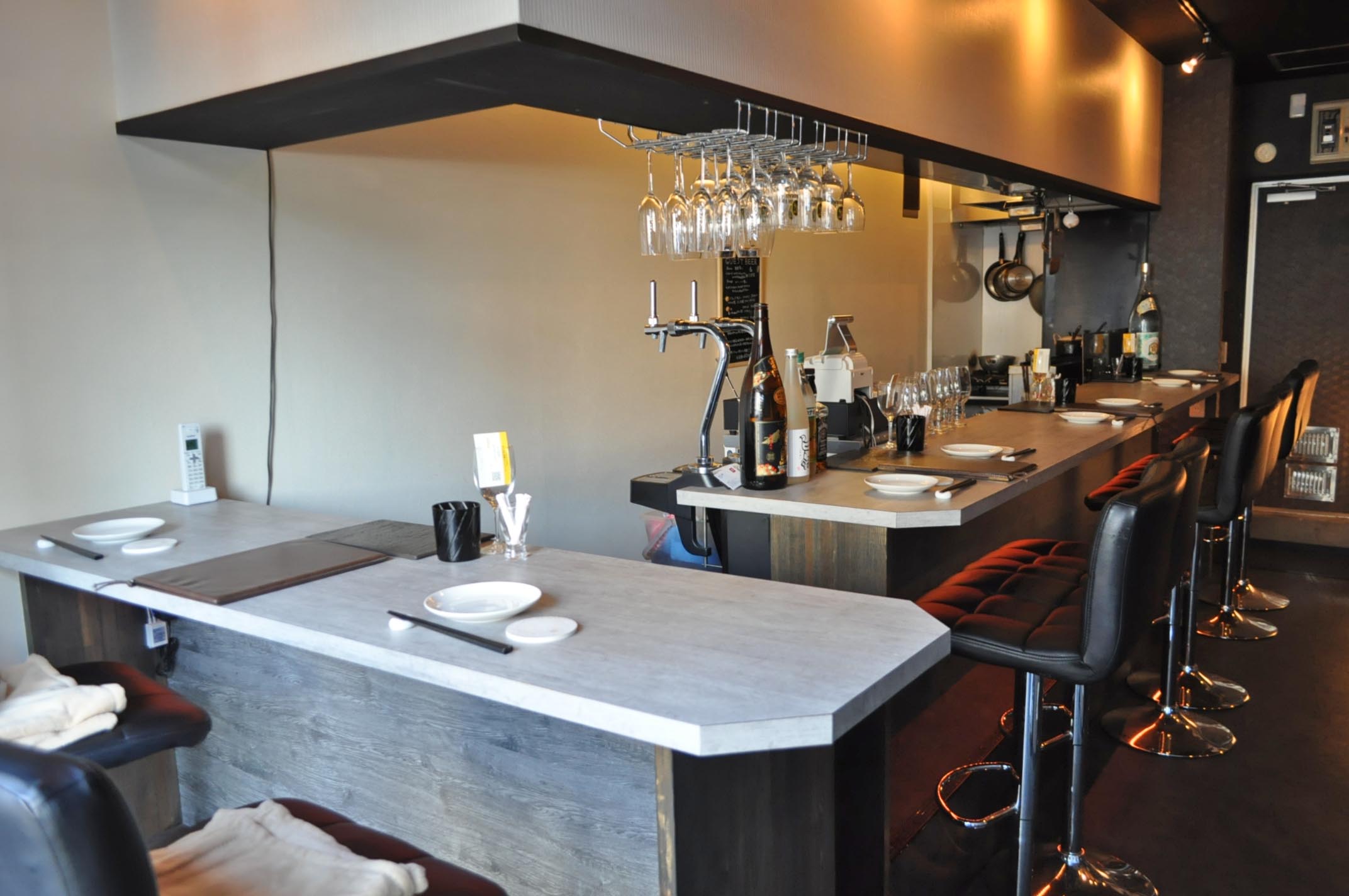 東京 赤羽 スタイリッシュな焼き鳥屋